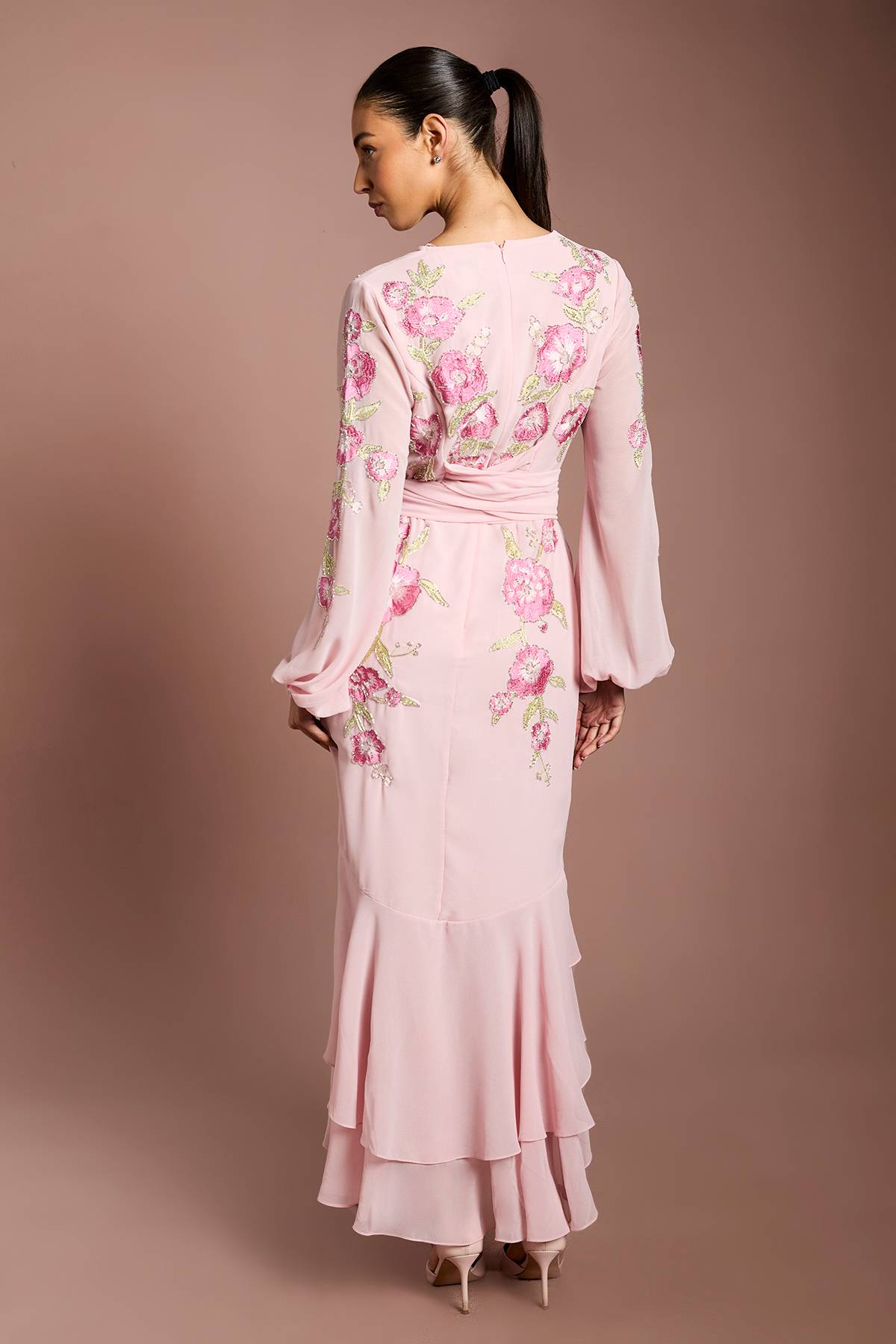 Coast Robe Maxi Asymétrique Ornée De Sequins Et Brodée