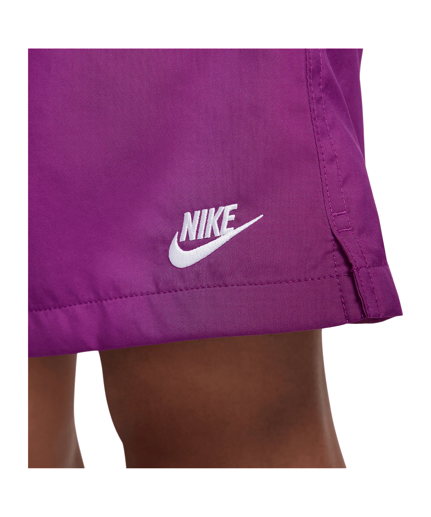 Nike Club Woven Flow Short Lila F503