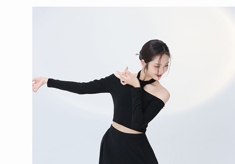 Lydiah - Set: Cold-Shoulder Dance Crop Top + High Waist Inset Shorts Slit Rok