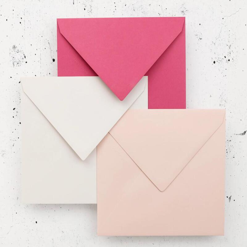 Enveloppe 165 x 165 mm Pollen Clairefontaine 120 g/m² sans fenêtre avec patte gommée - Paquet de 20