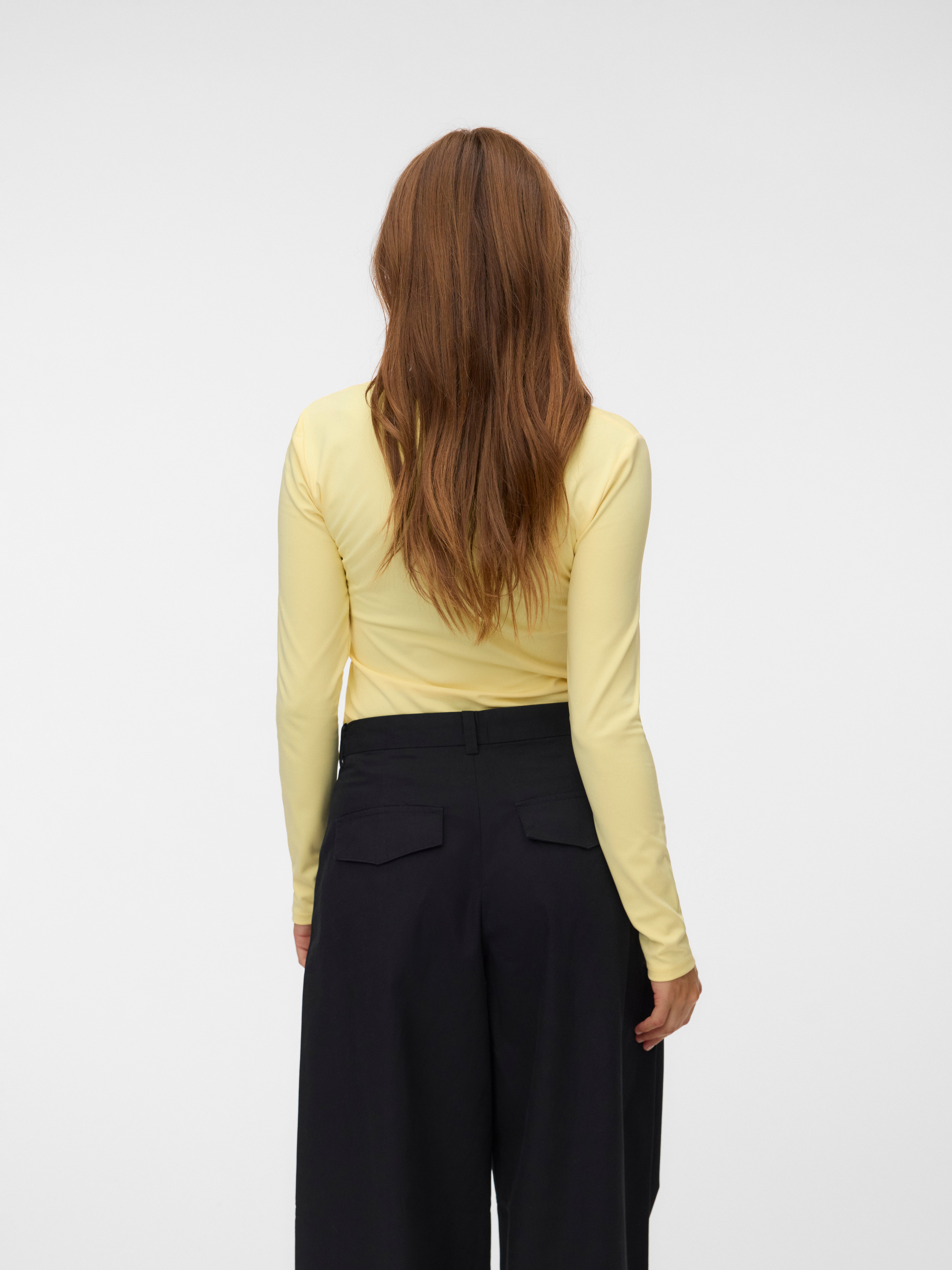 VMLIVA Top