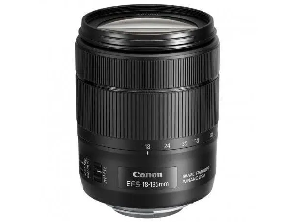 Canon EF-S - Zoomobjektiv - 18mm - 135mm - f/3.5-5.6 IS USM - Canon EF/EF-S