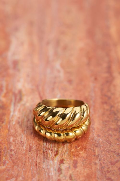 Ring gedraaid