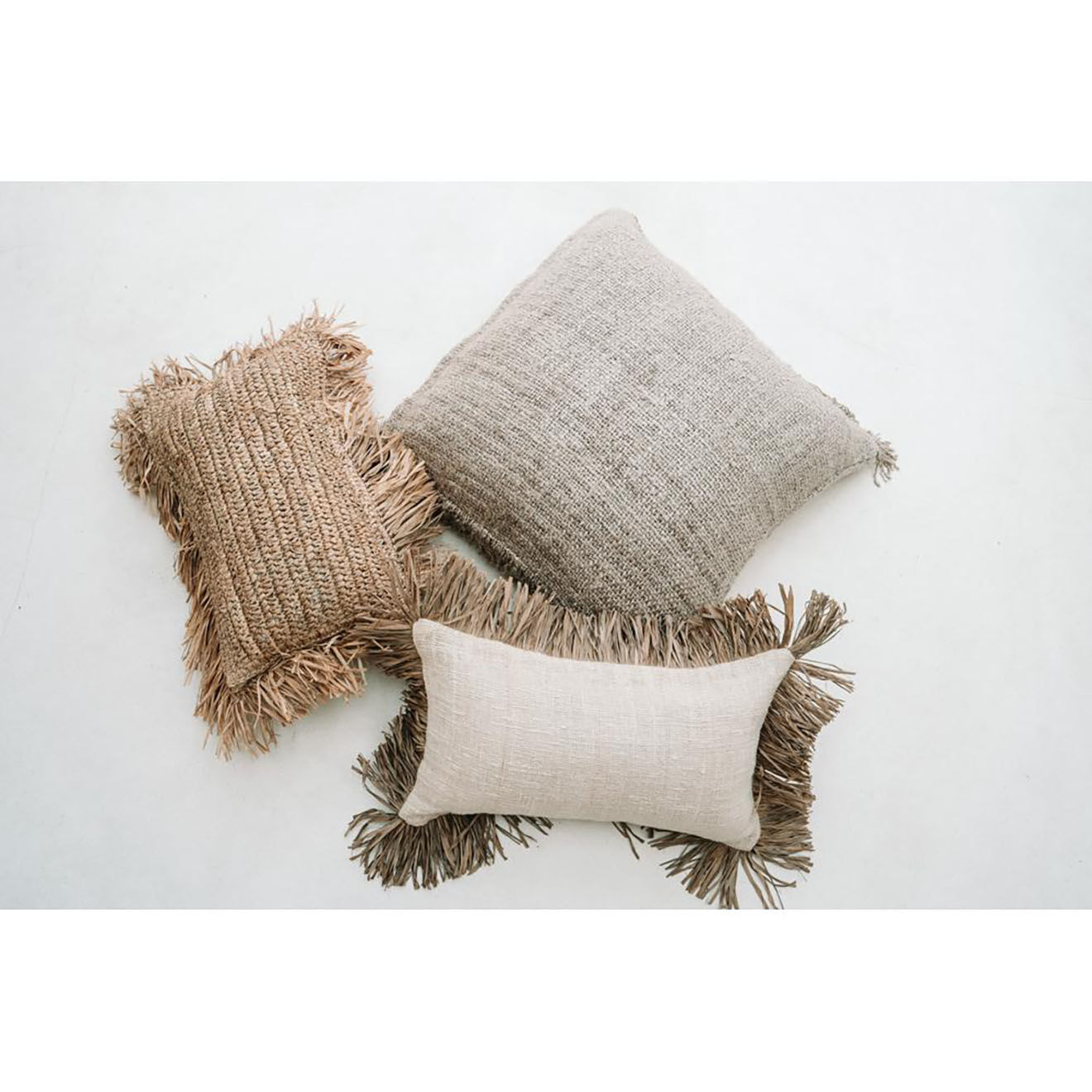 Bazar Bizar Housse de coussin Oh My Gee beige - 40x40 cm