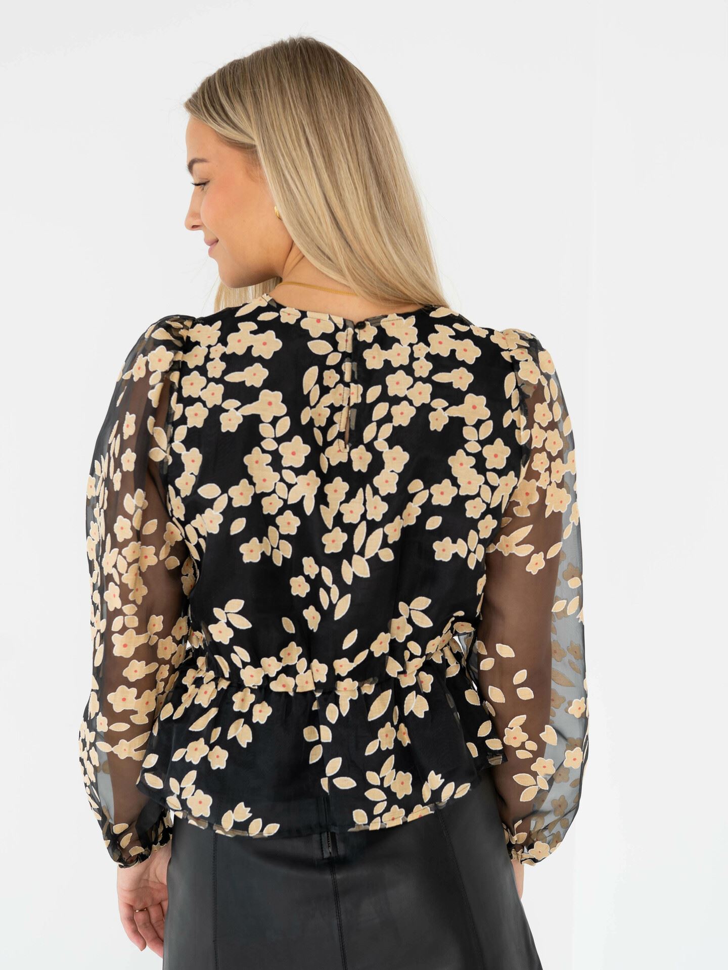 She Long Sleeve
