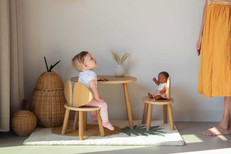 Nofred Mouse kindertafel gelakt eiken