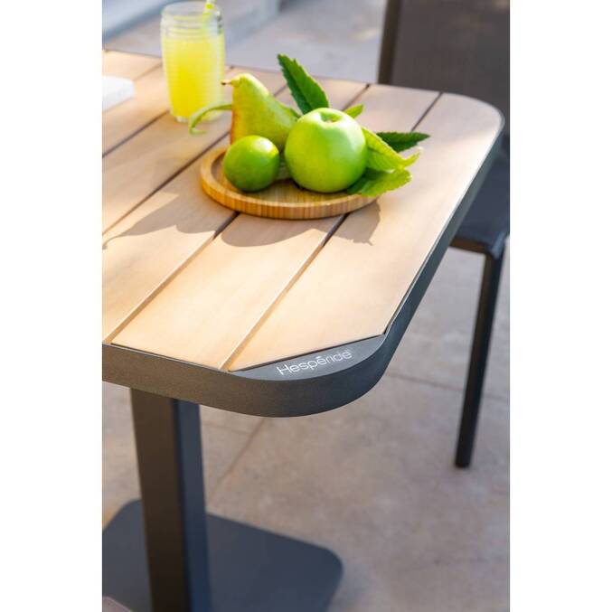 Table de jardin bistro TYLA Acacia & Graphite