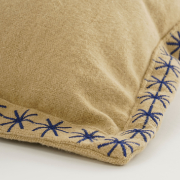 Sierkussen beige - l61xb41xh10cm