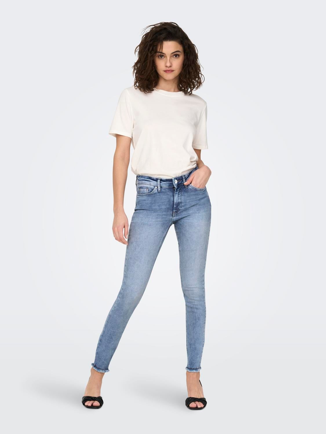 ONLBLUSH Mittlere Taille Skinny Fit Jeans Medium Blue Denim