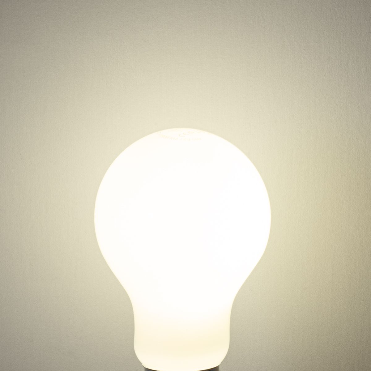 E27 dimbare LED lamp A60 opaal 7W 806 lm 4000K