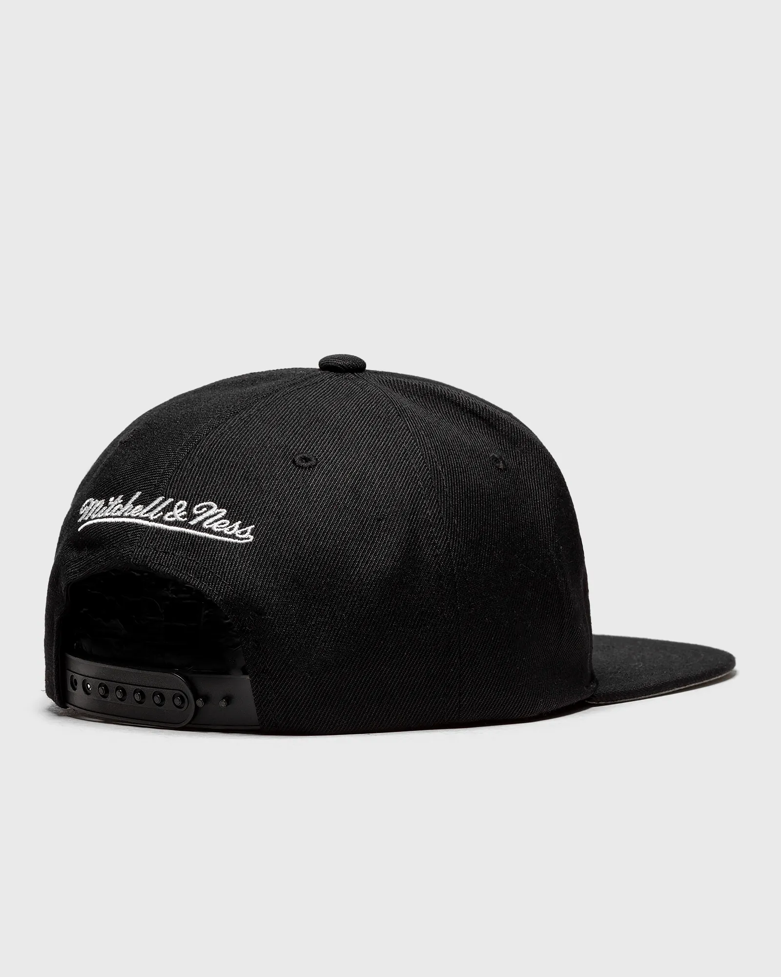Mitchell & Ness NBA CHAMPS SNAPBACK CAP HWC MIAMI HEAT 2013