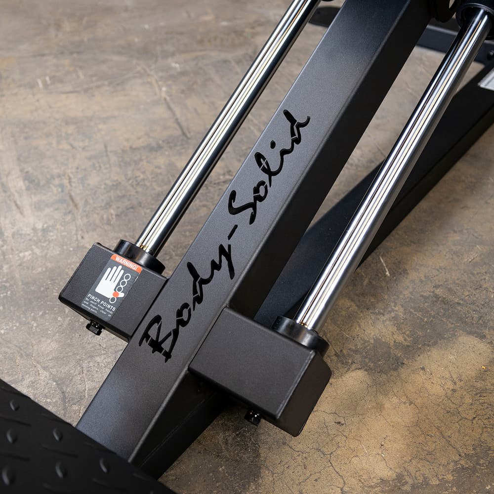 BODYSOLID COMPACT LEG PRESS pour disques standard