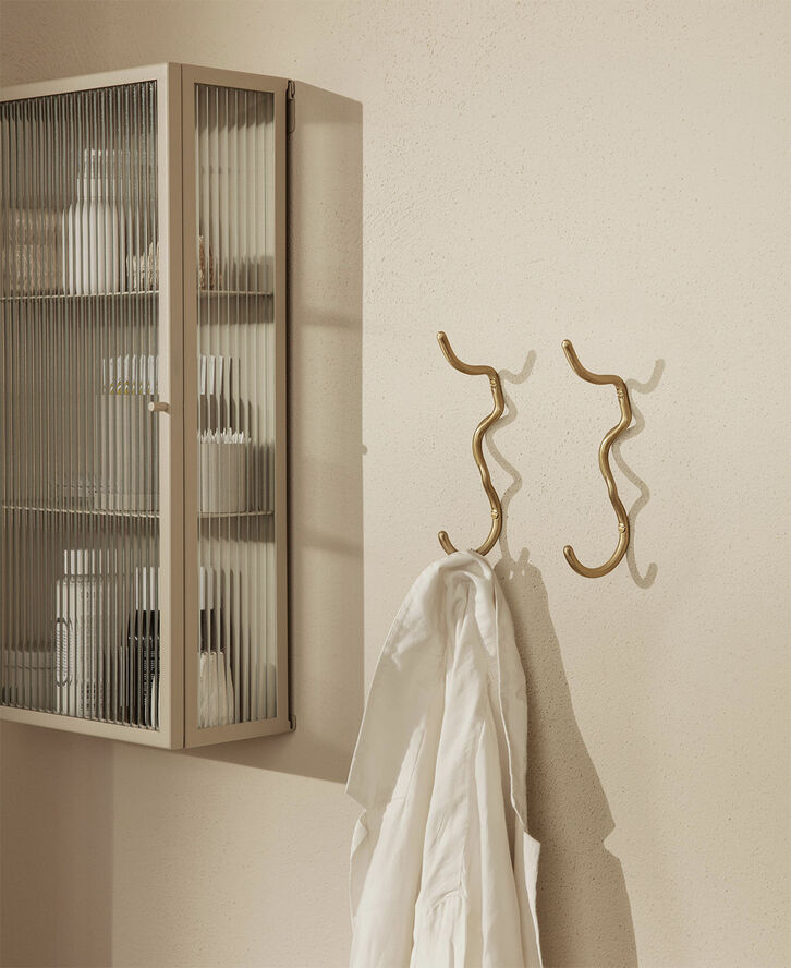 ferm LIVING Curvature Hook - Brass Brass