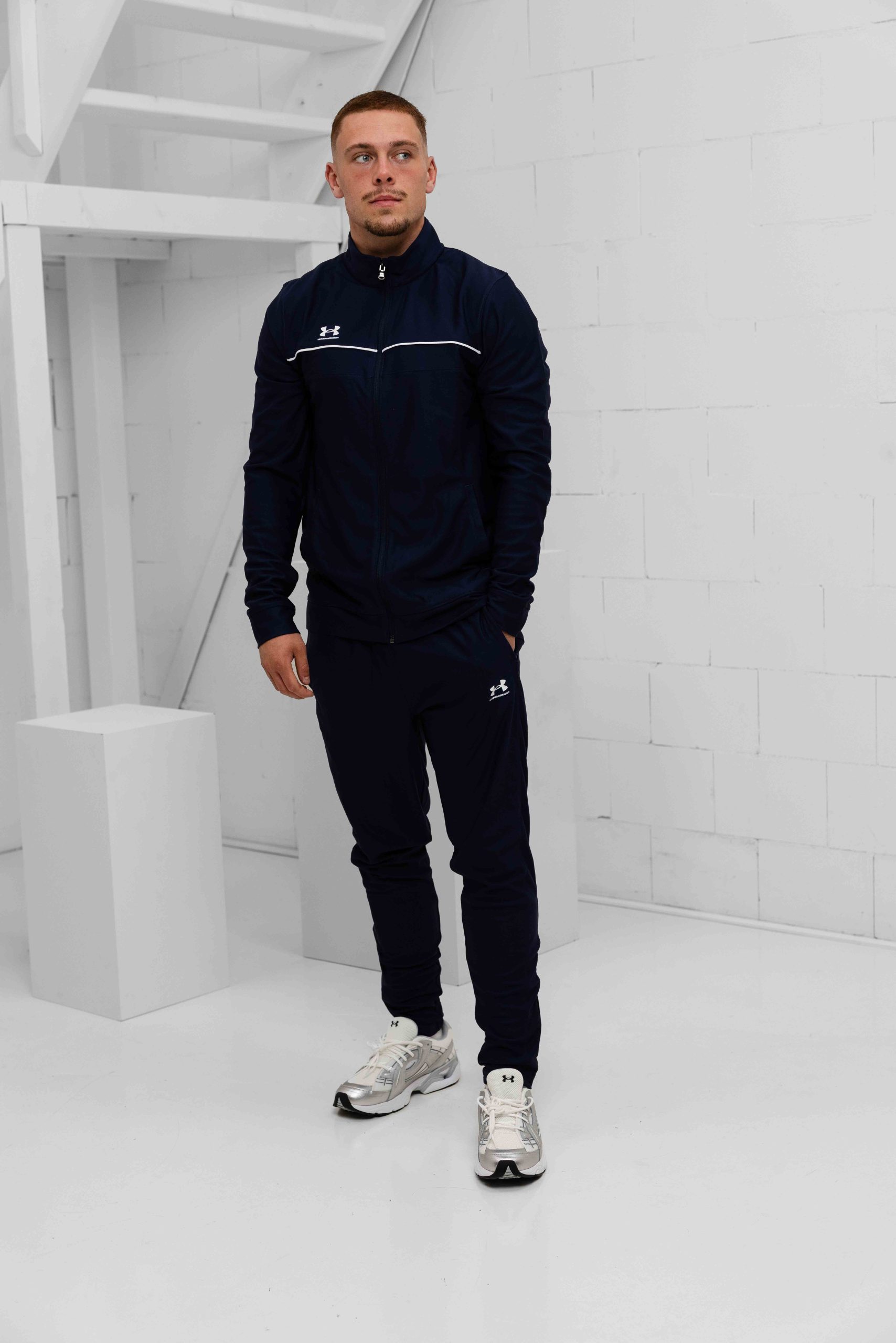 Under Armour Challenger Trainingspak Heren Donkerblauw/Wit