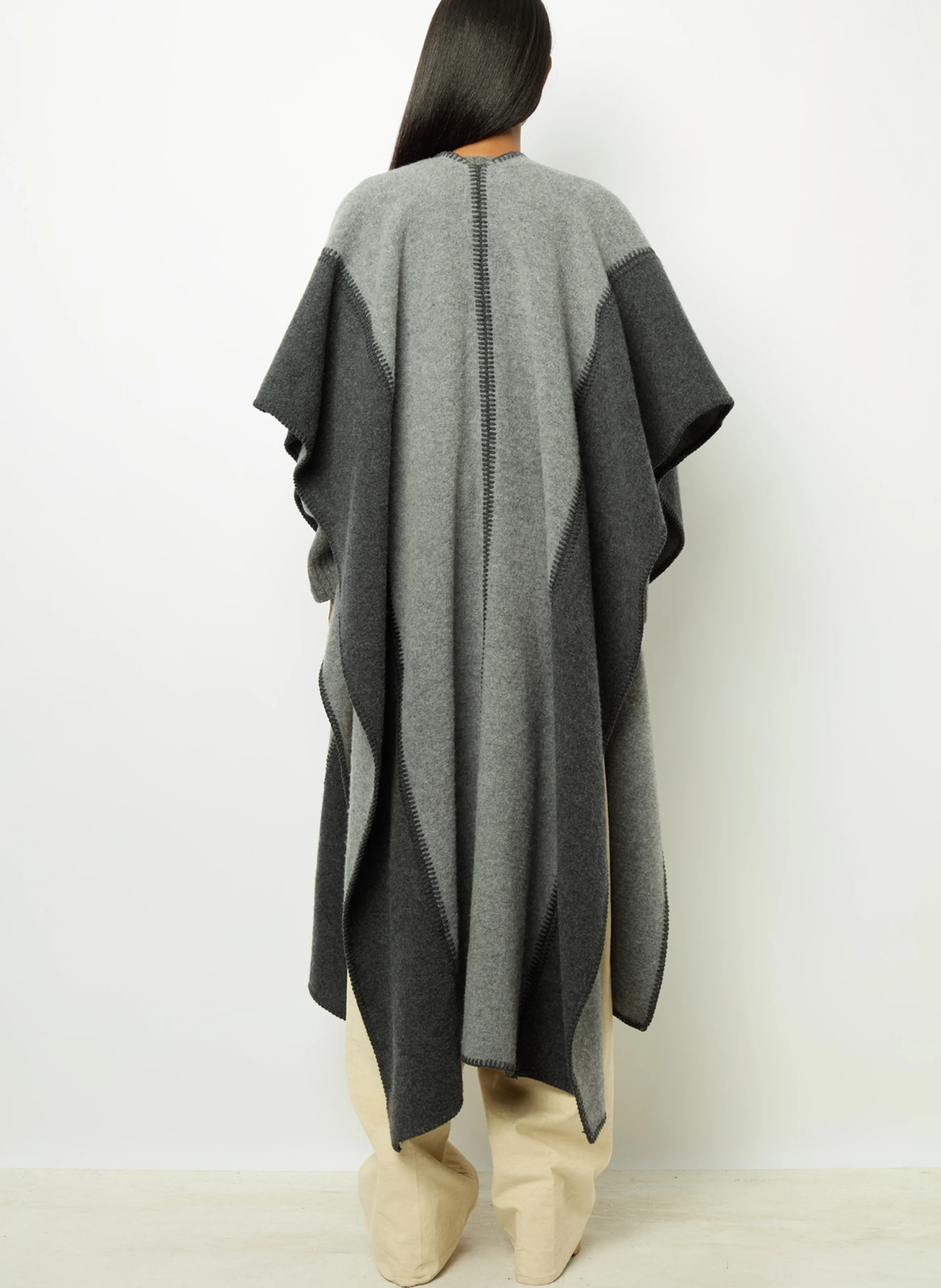 DAMIANE - Poncho col v en laine mélangée | Gris