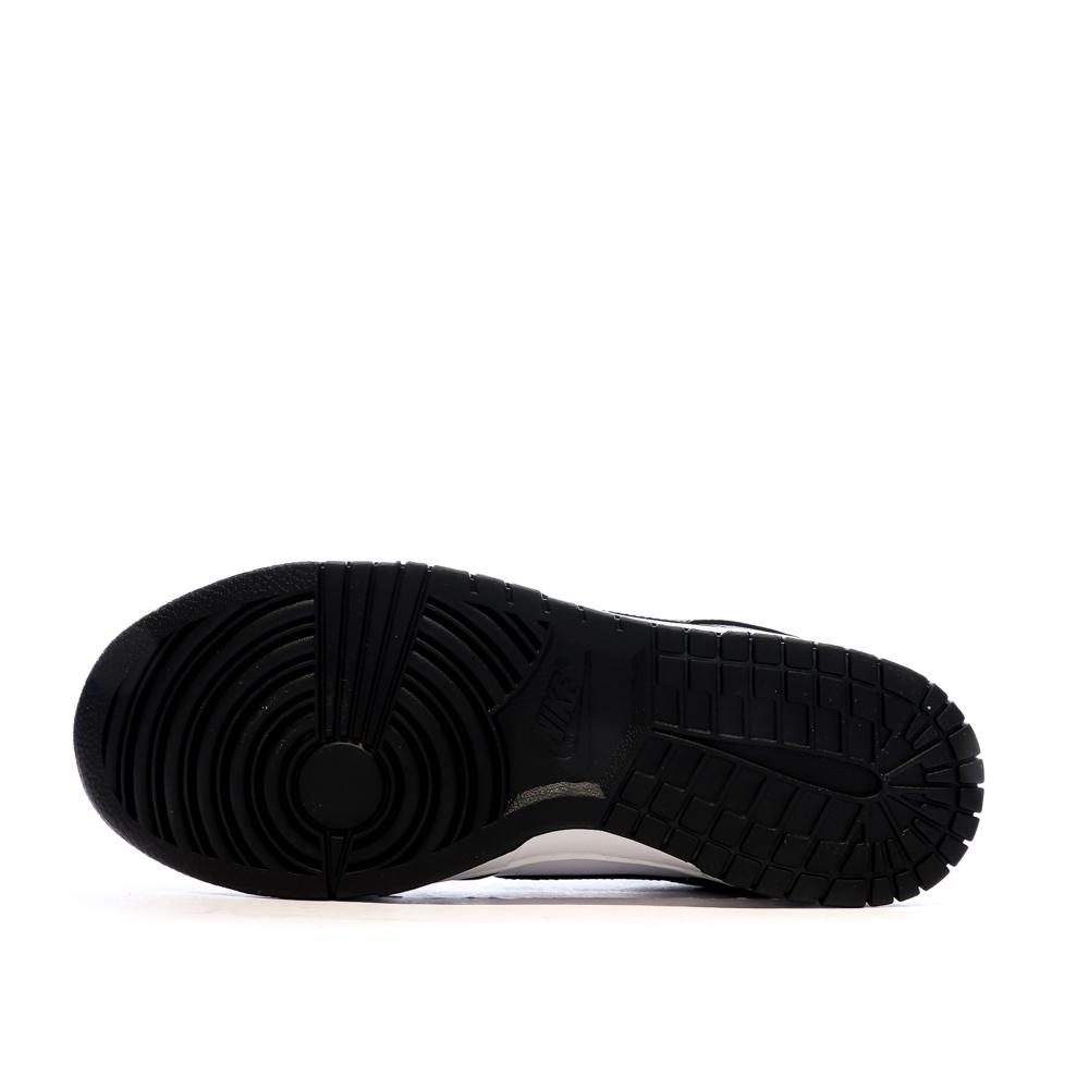 Nike Baskets Blanches/Noires Homme Nike Dunk Low Retro