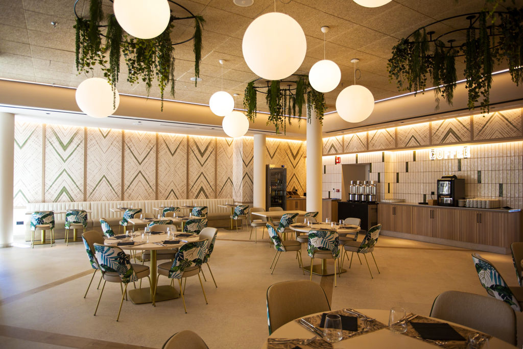 Primavera Park Halfpension - Hotel