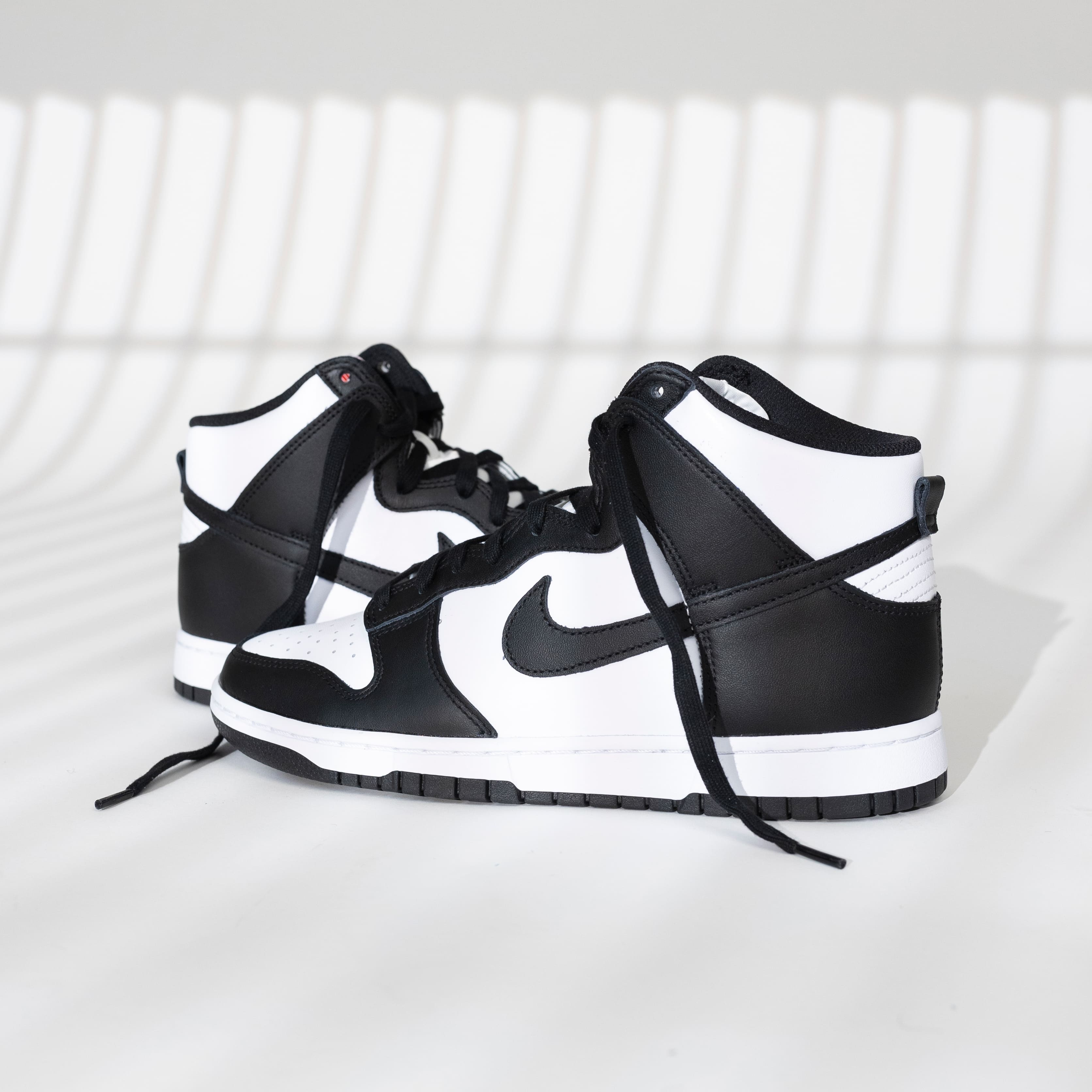 Nike Dunk High Panda (2021) - 48h Delivery