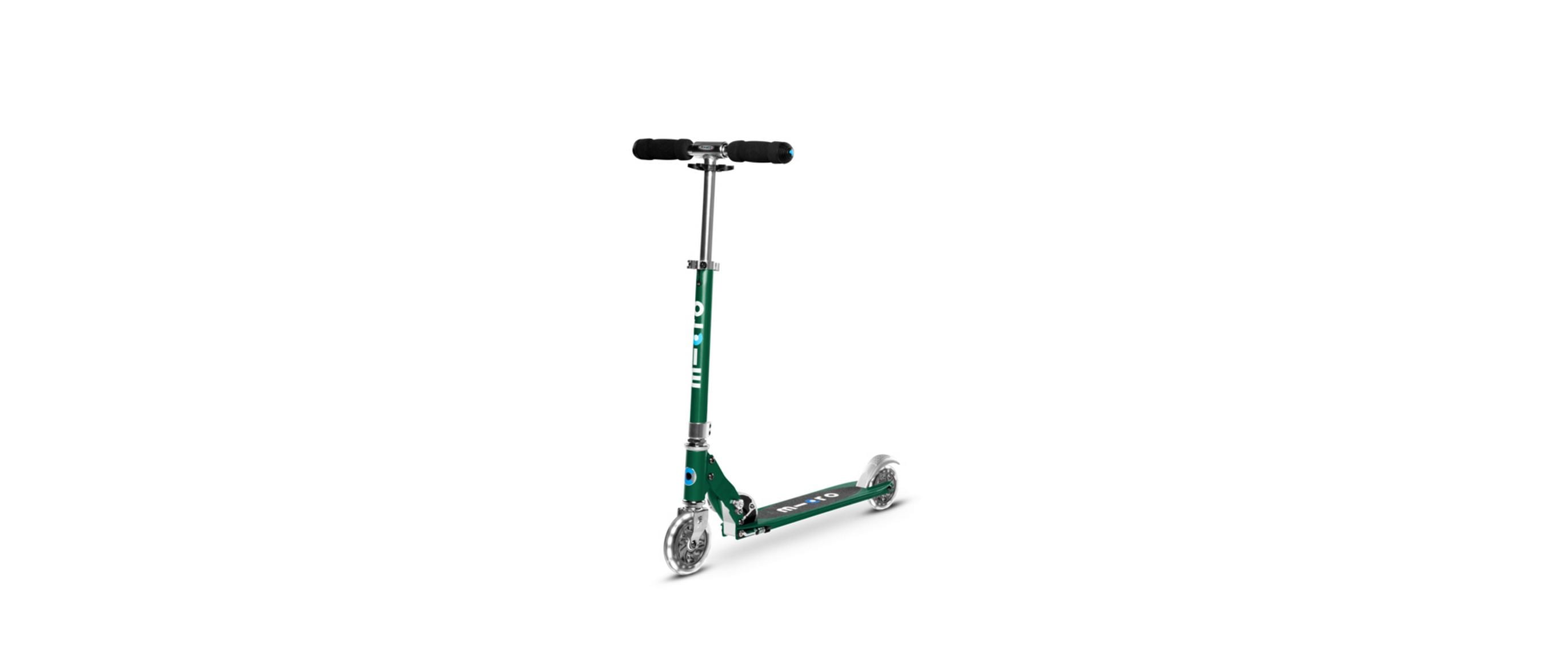 Kickboard Sprite LED Forest GreenDer Klassiker unter den Scootern und absolutes Leichtgewicht – ideal für Kinder und Teenager