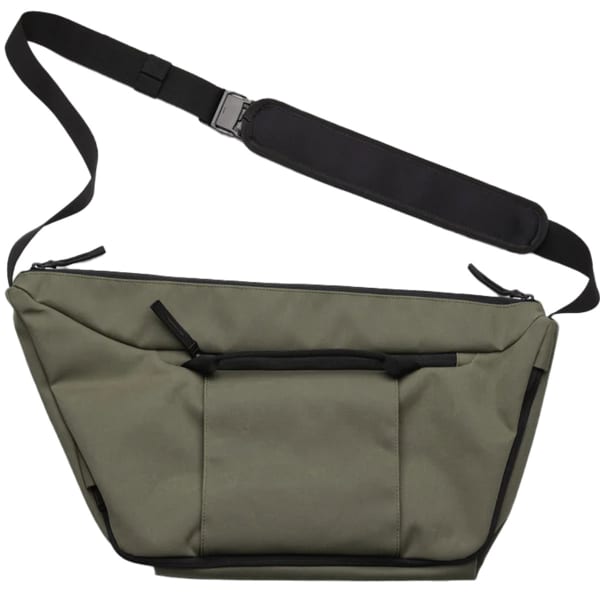 SFS592_Sacs banane DB DB RAMVERK PRO SLING BAG 20L MASH GREEN
