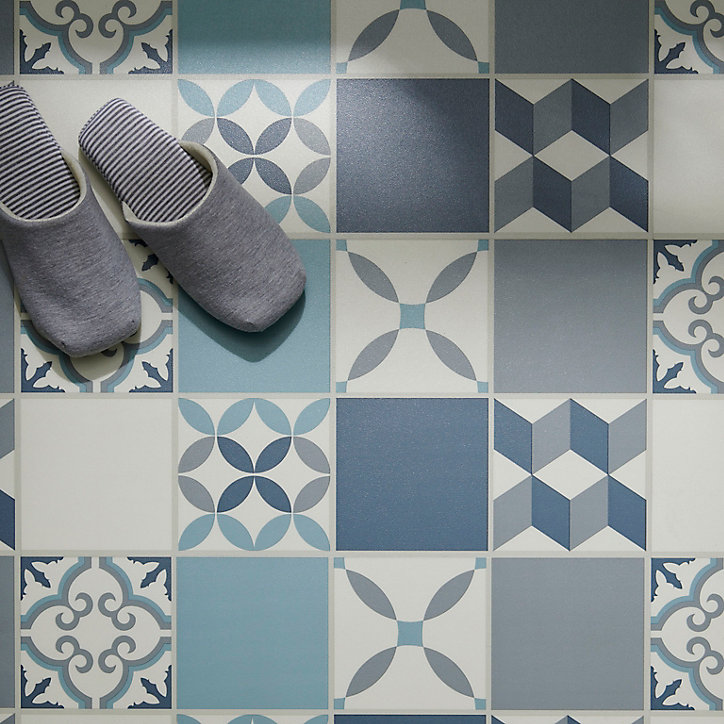 Dalle PVC clipsable Jazy Carreaux de ciment bleu 30,5 x 61 cm GoodHome (vendue au carton)