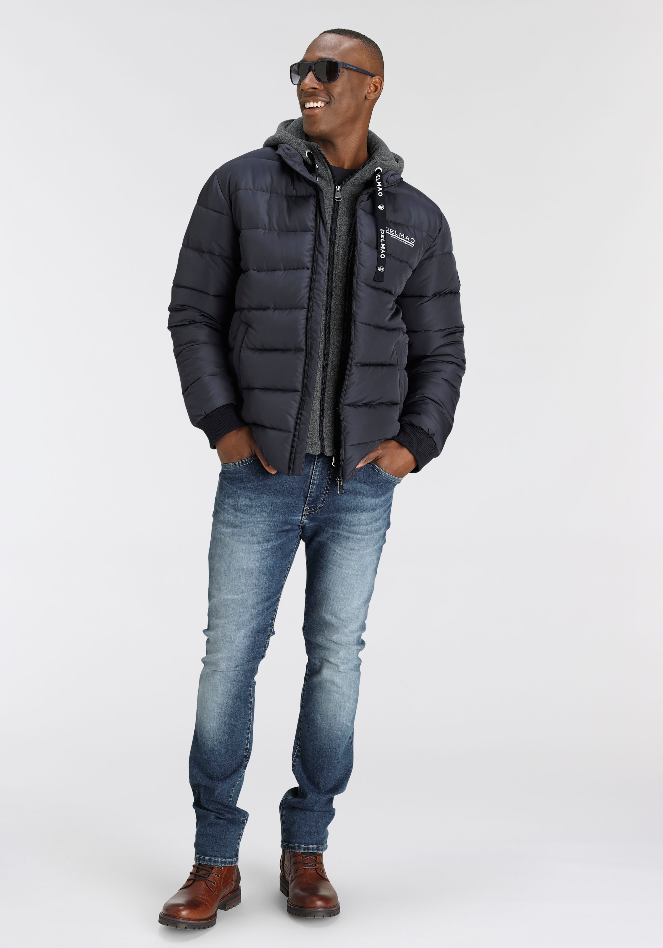 DELMAO Steppjacke mit Kapuze für Übergang und kalte Tage,  mit Fütterung,  wasserabweisend