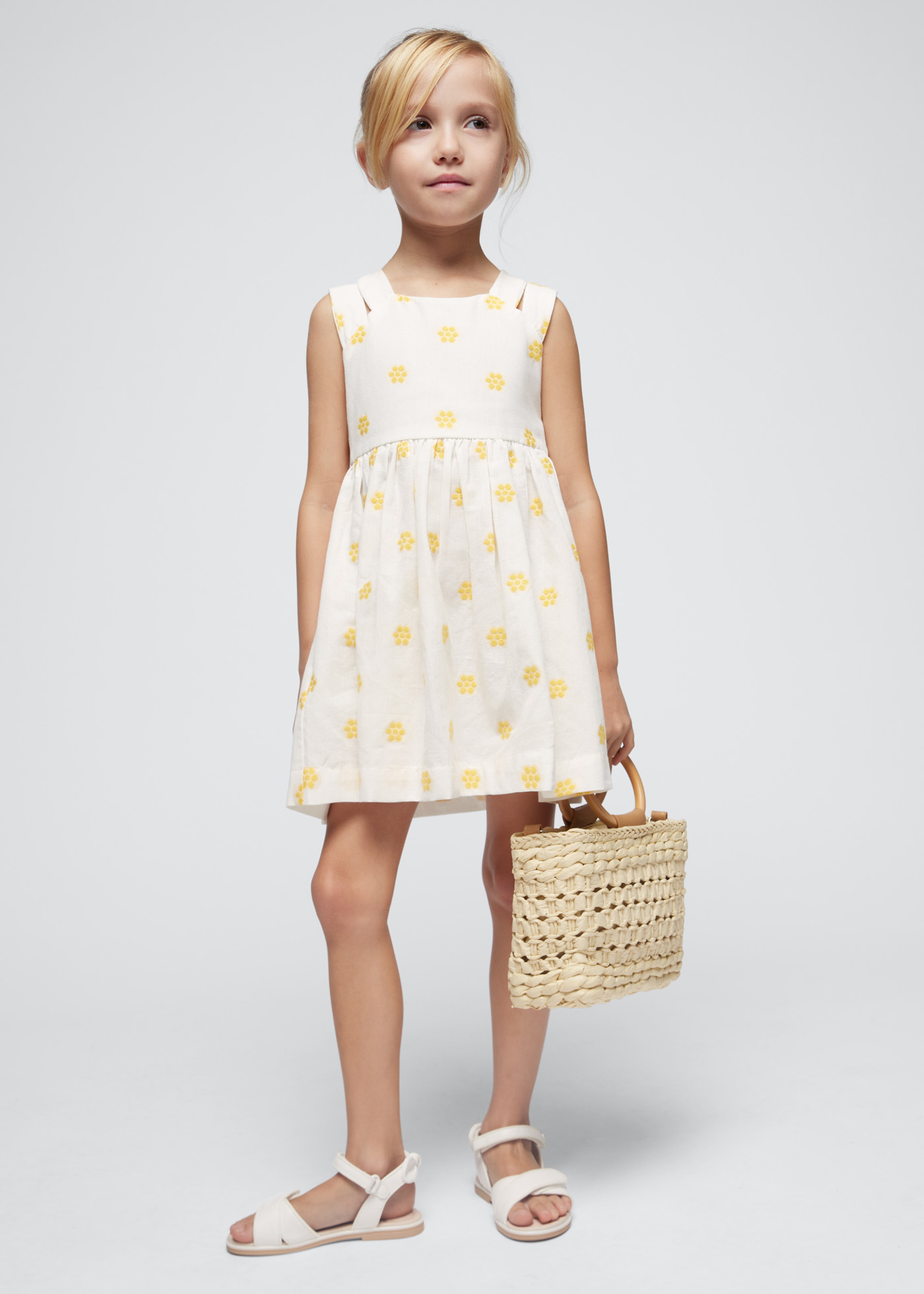 Vestido branco floral jacquard para meninas