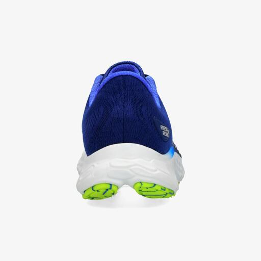 New Balance Evoz V3