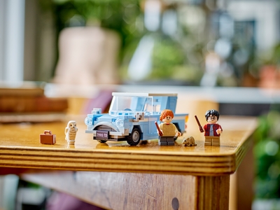 LEGO Vliegende Ford Anglia™ (76424)