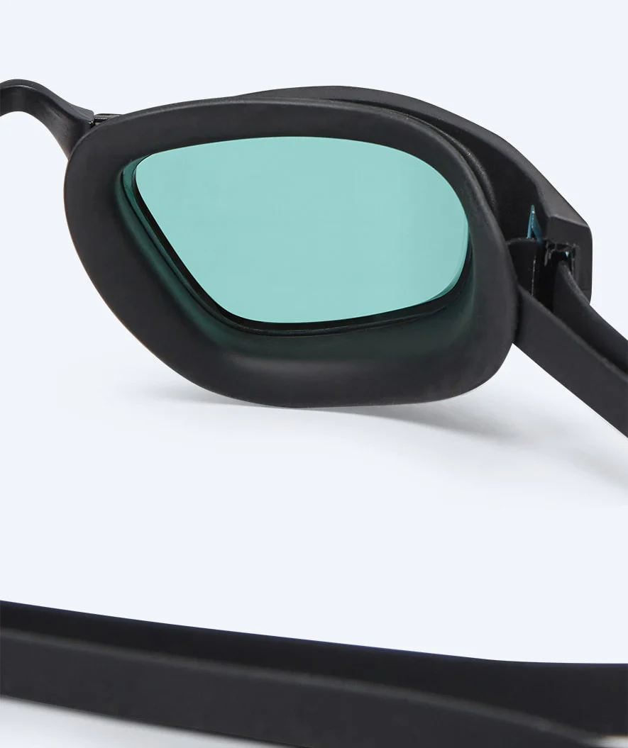Watery Elite svømmebriller - Storm Racer Mirror - Sort/blå