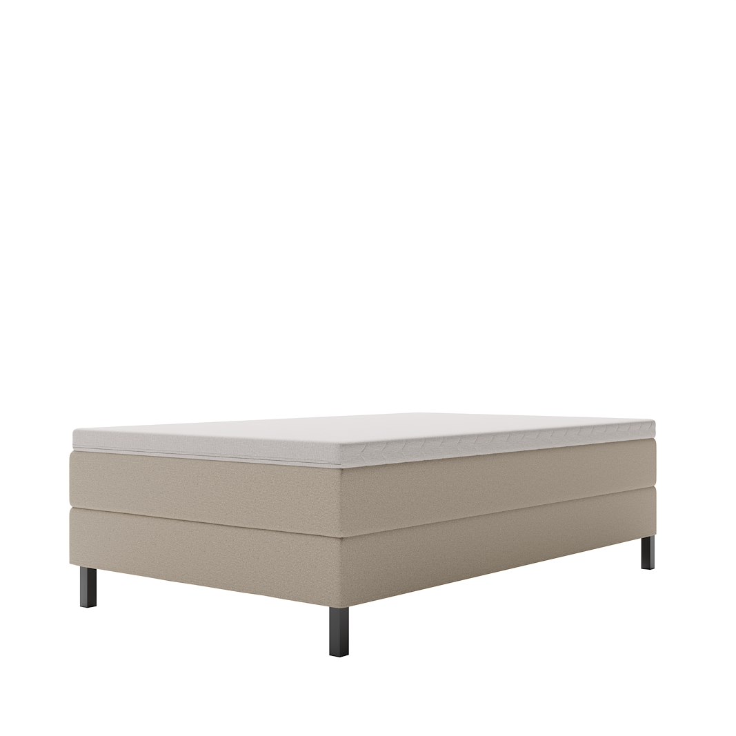 Copenhagen kontinentalseng 120x200 cm Tekstil Mito 05 beige. Medium, med copenhagen latex overmadrass og sorte firkantet ben, gavl selges separate.