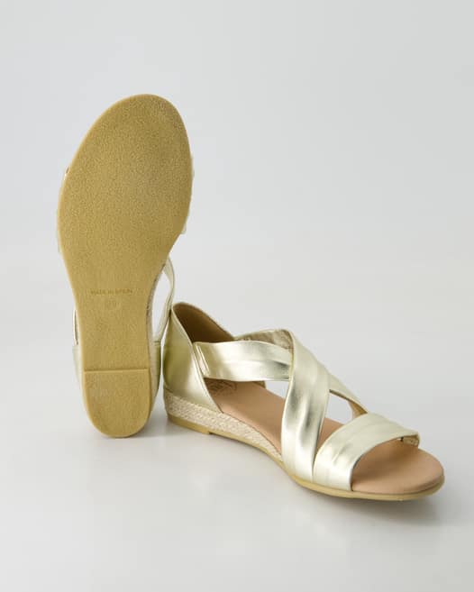 Terry Isabella Sandalen in Gold