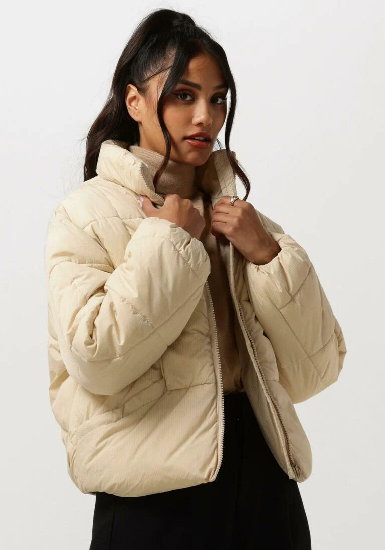 ANOTHER LABEL zand another label gewatteerde jas mille oversized puffer