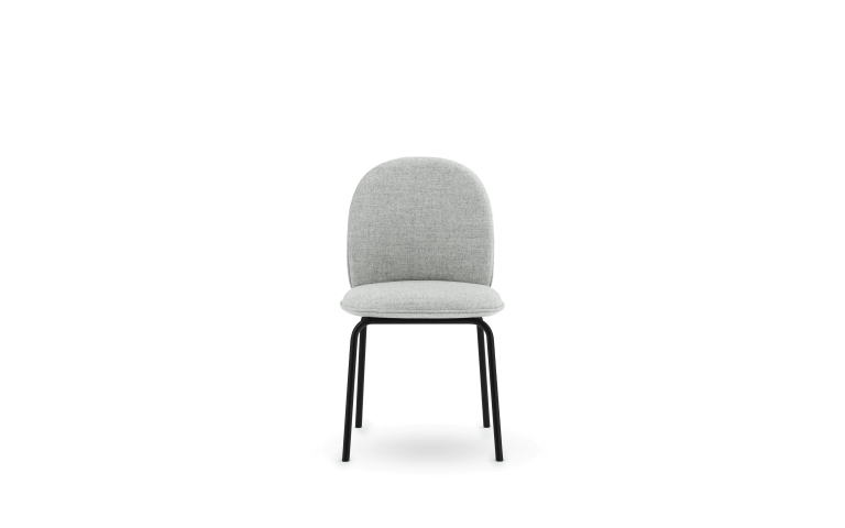 Normann Copenhagen Ace stoel zwart gepoedercoat onderstel Synergy