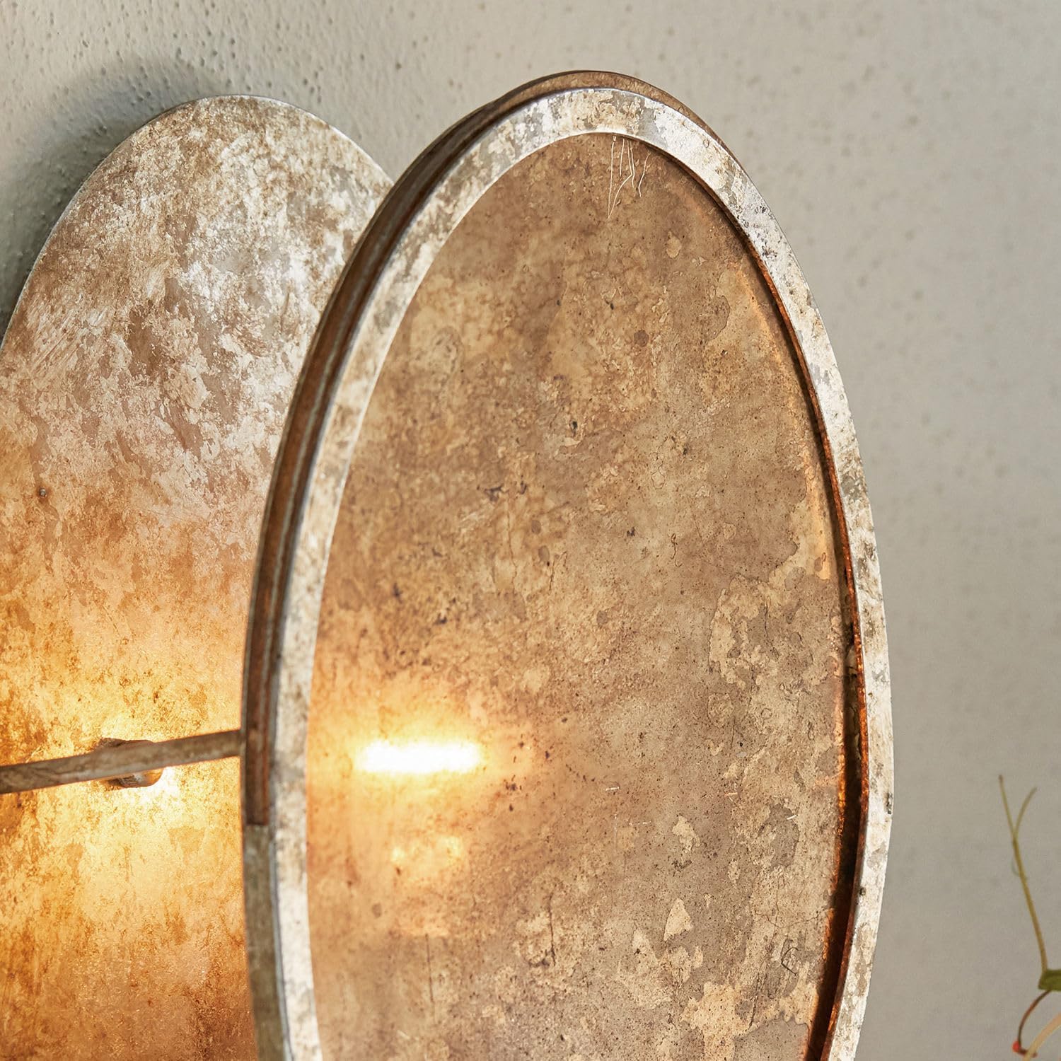 LOBERON Wandlampe Crix, modernes Design mit Charme, Antik-Finish in Rost-Optik, Wandleuchte im Vintage-Look, Wohn-Accessoire, Eisen, Glas, antikgold