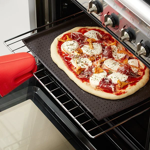 Plaque à pizza perforée en silicone Lékué