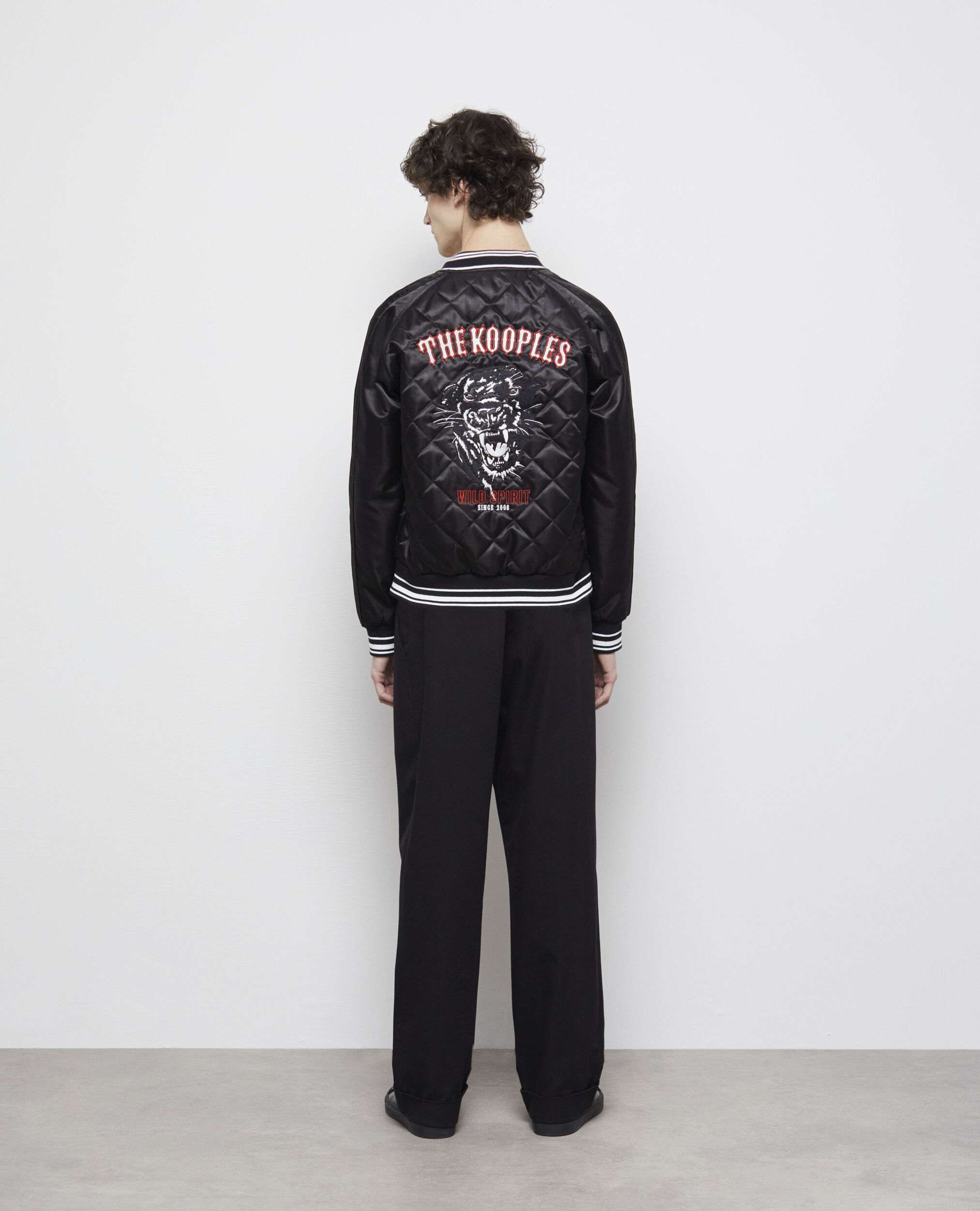 Blouson brodé noir