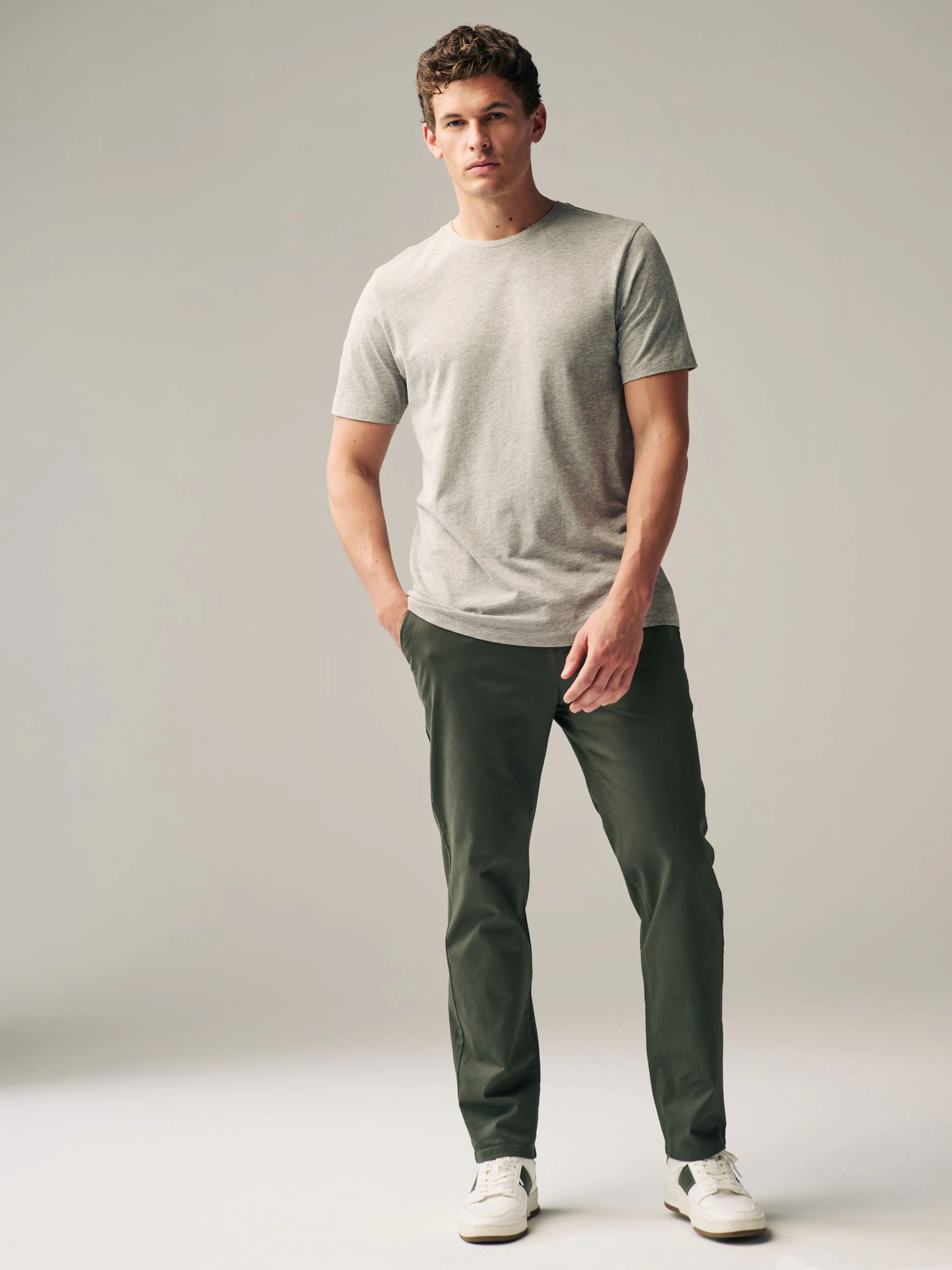 Groen-kaki - Straight fit - Stretchy chino