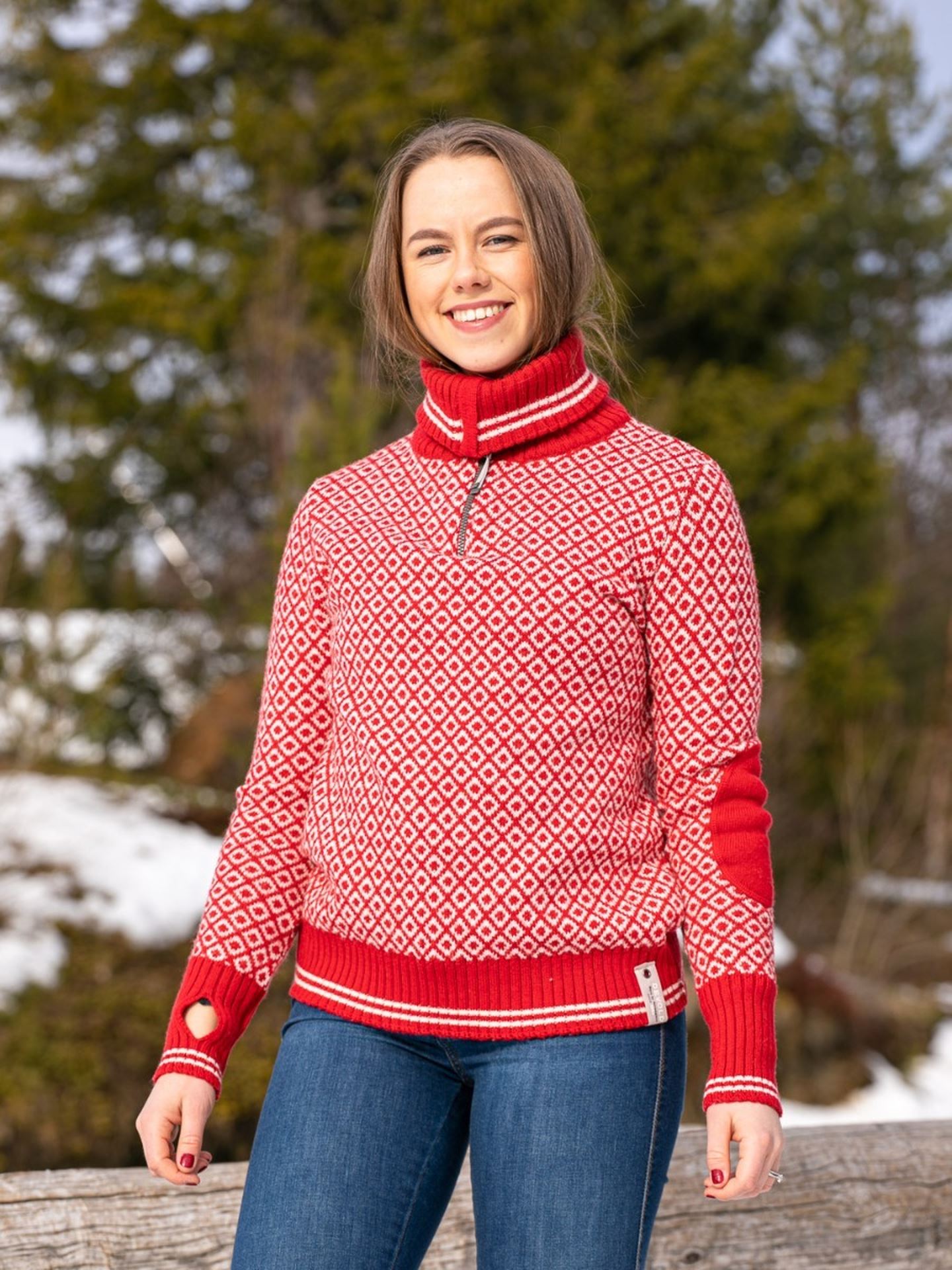 Slogen Woman Zip Neck
