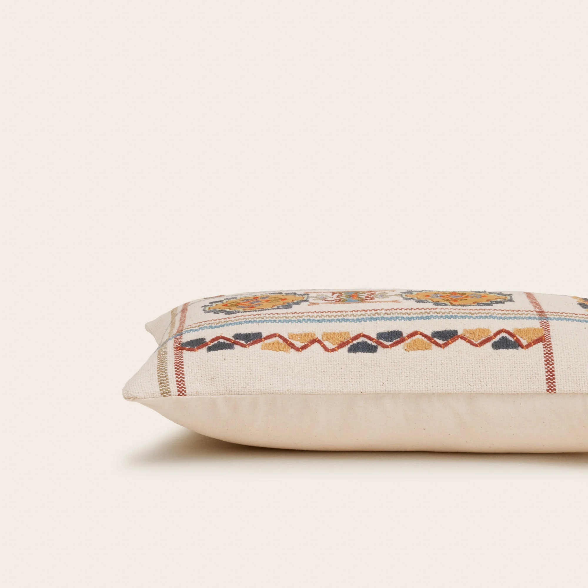 NAYELI - Housse de coussin | Beige