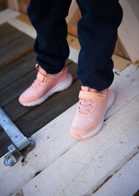 Viking Aery Tau 1V Mid GTX Joggesko, Peach