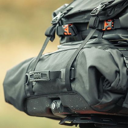 Sacoche de selle Givi GRT723 CANYON Cargo avec platine monokey (40 Litres) Universel - Noir