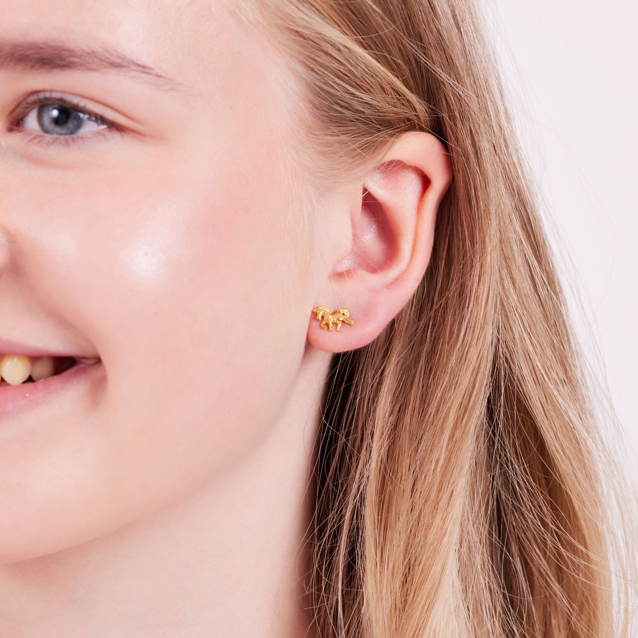 Zilveren goldplated kinderoorbellen paard