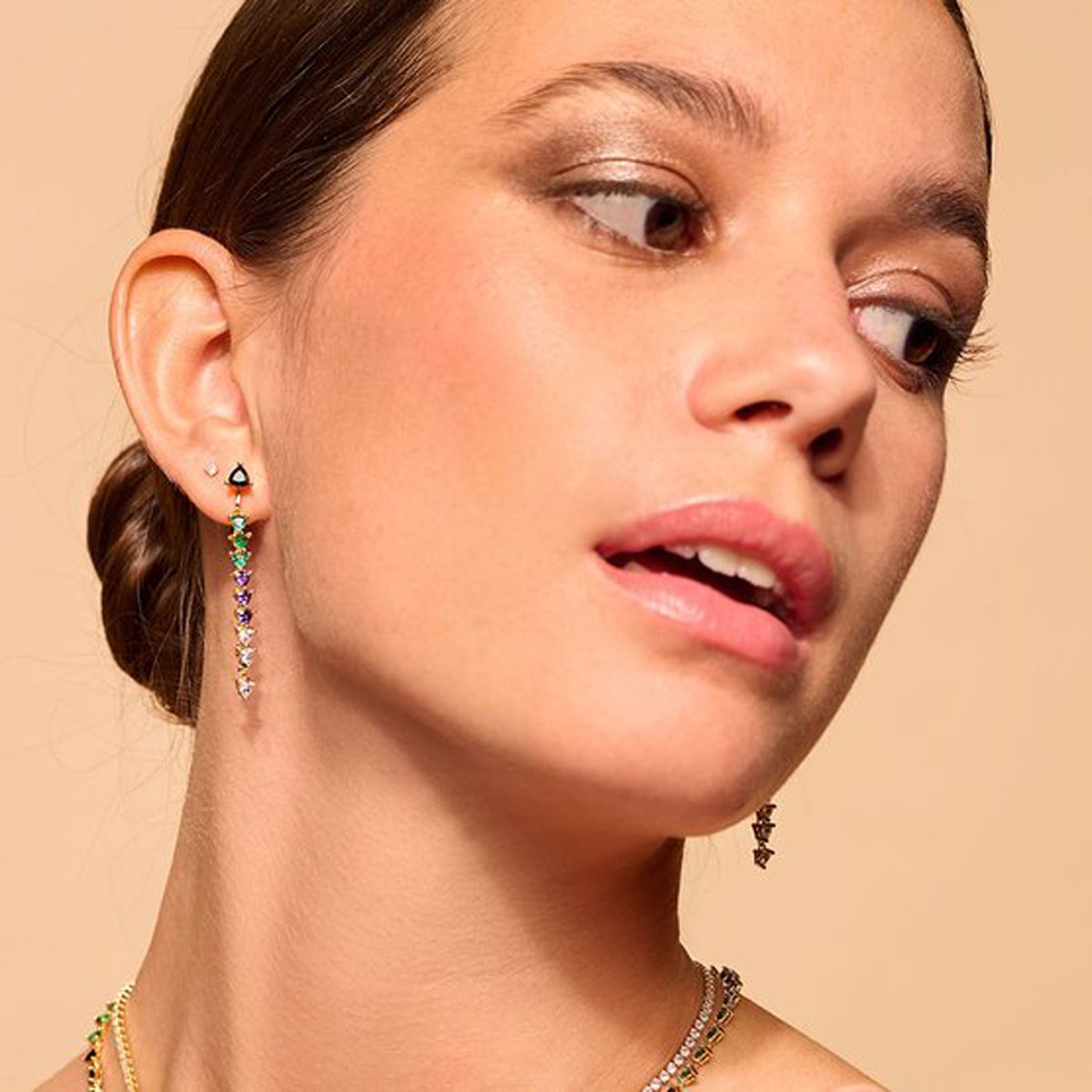 Boucles d'oreilles Agatha pendantes Eclatante
