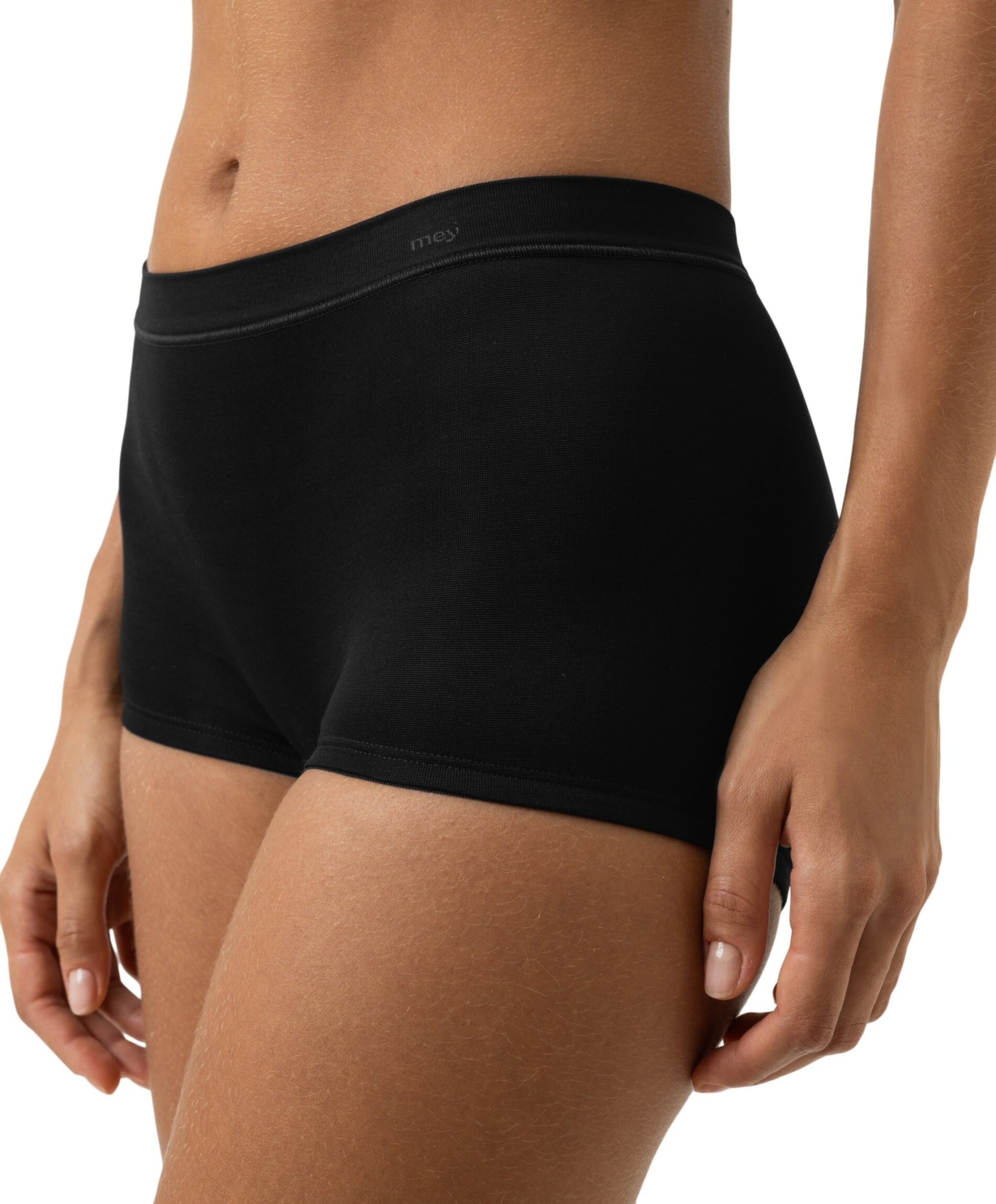 Mey Dames shorts zwart