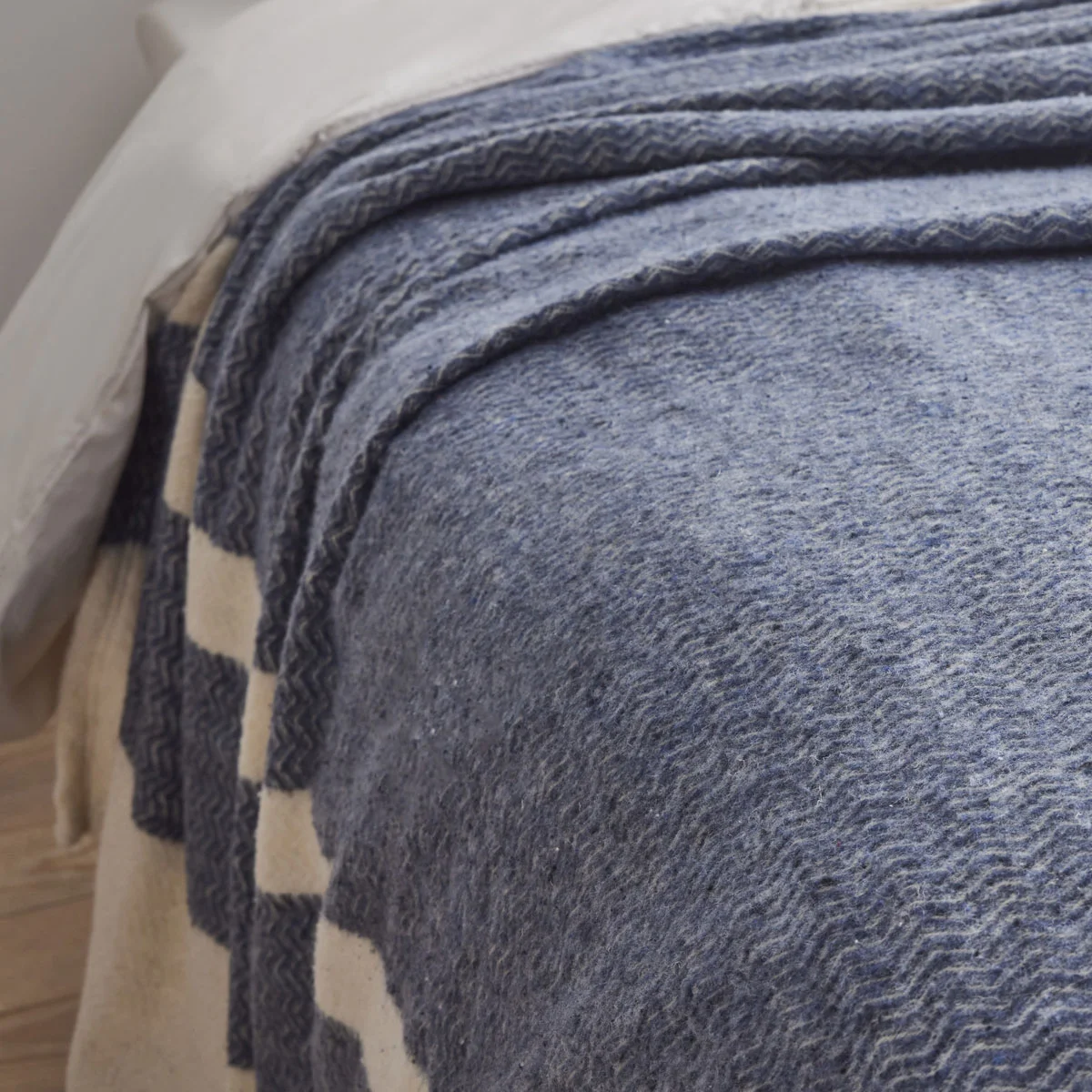 Couverture Lima Bleu prusse
