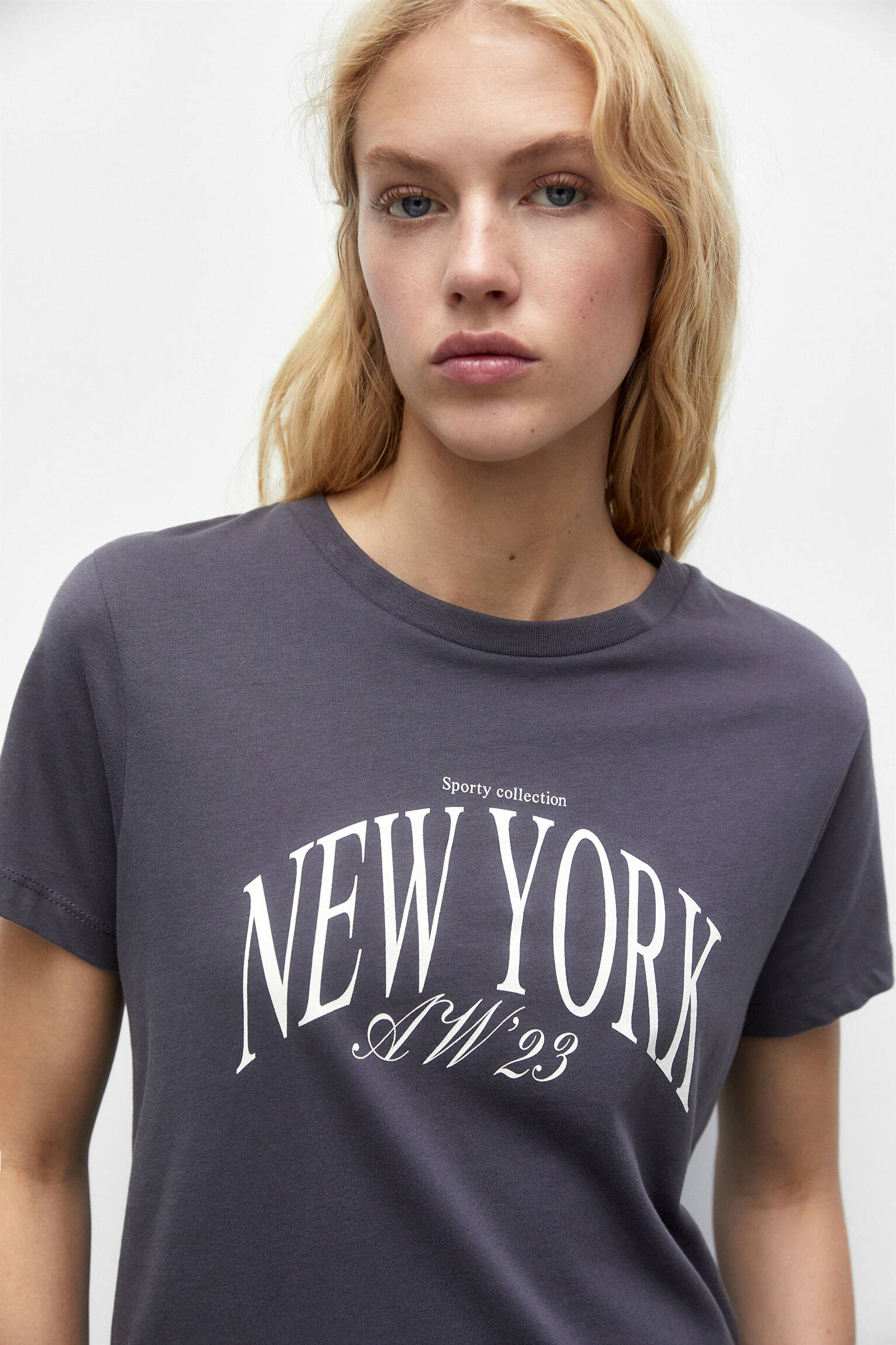 CAMISETA DE MANGA CURTA COM TEXTO 