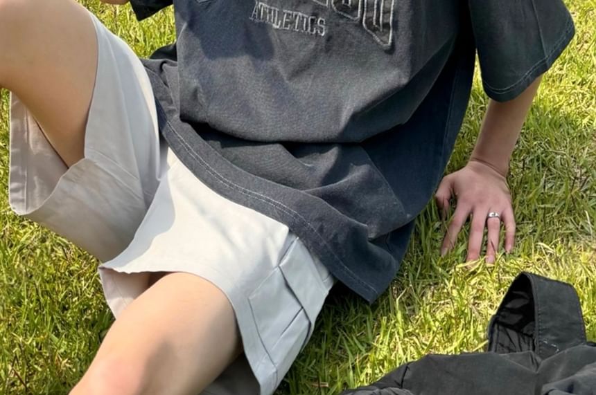 SeoulPop - T-shirt met korte mouwen en tekstpatch, gewassen