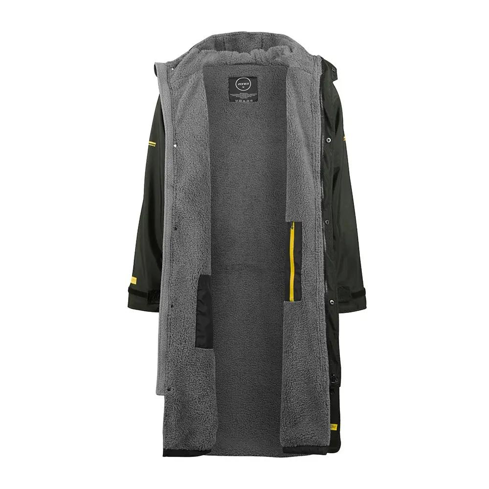 Zone3 Heat-Tech Changing Robe Groen