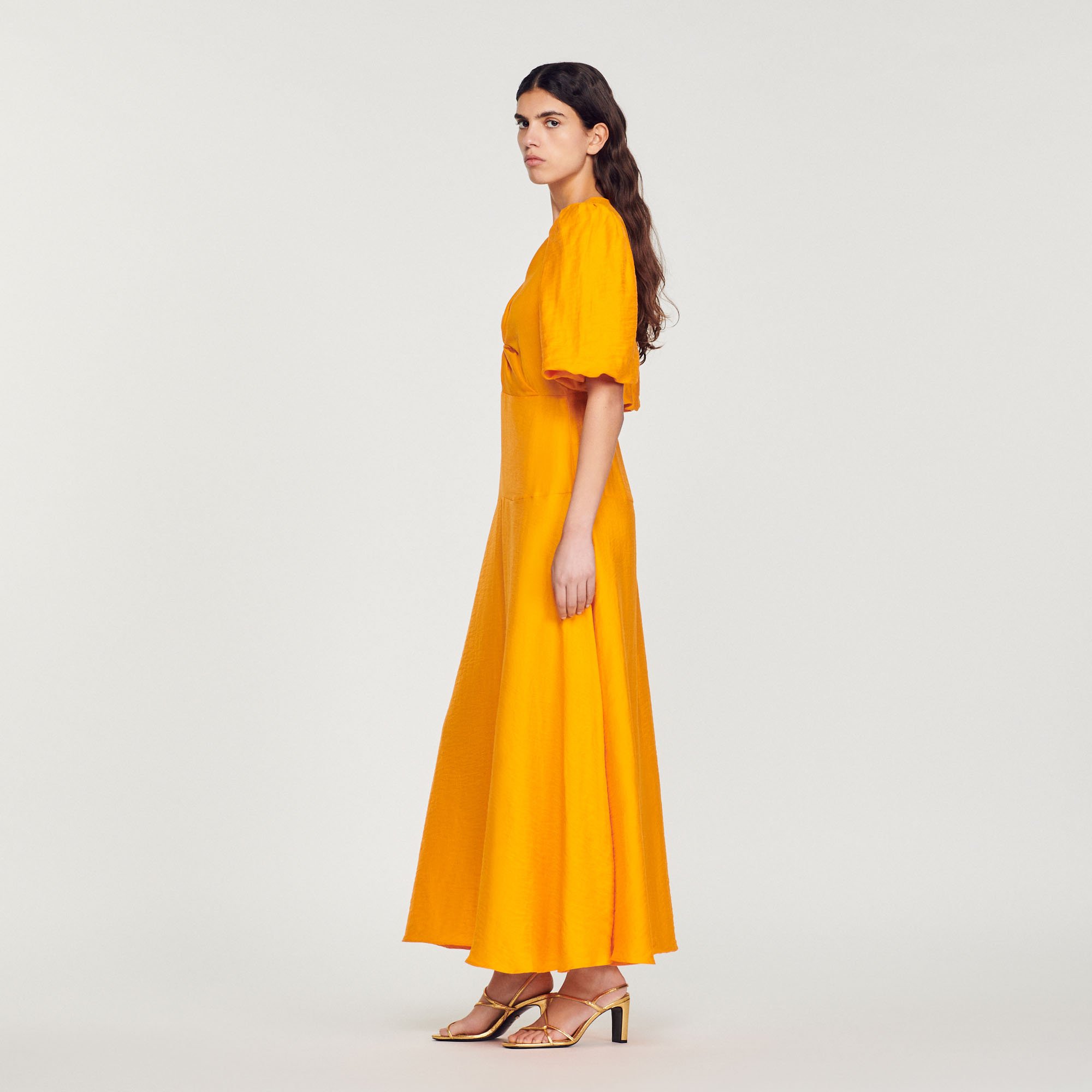 Robe longue manches courtes